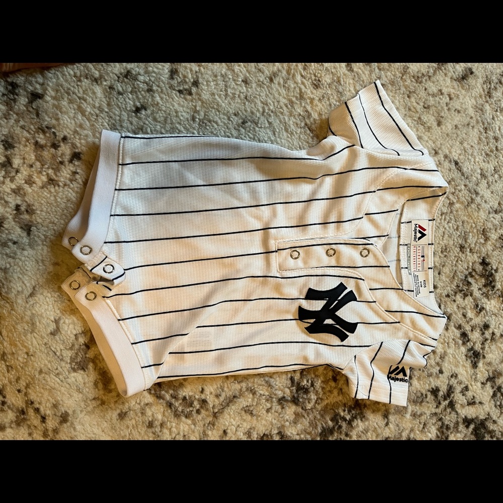Yankees onesie